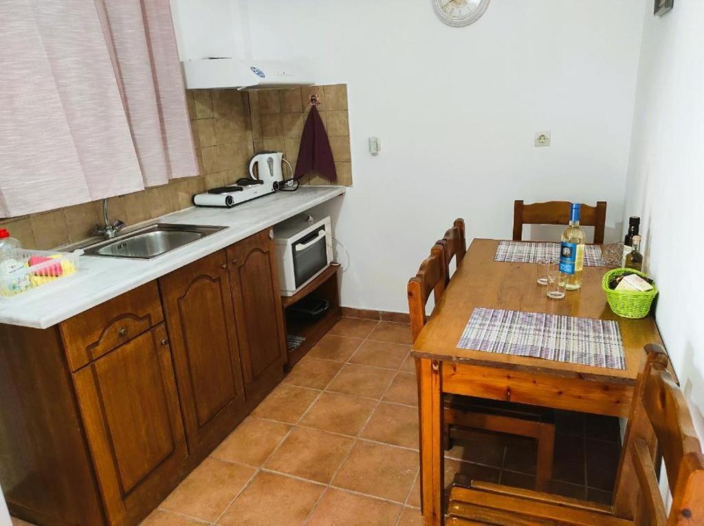Apartment Aris Seaside Issos 2 Agios Georgios (Corfu)