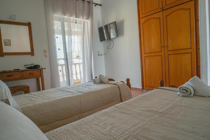 Aris Seaside Issos 2 Apartment *